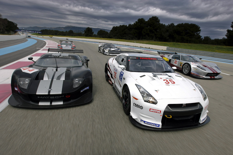 Illustration for article titled 2009 FIA GT Racers Trot Out For Spring Testing In France